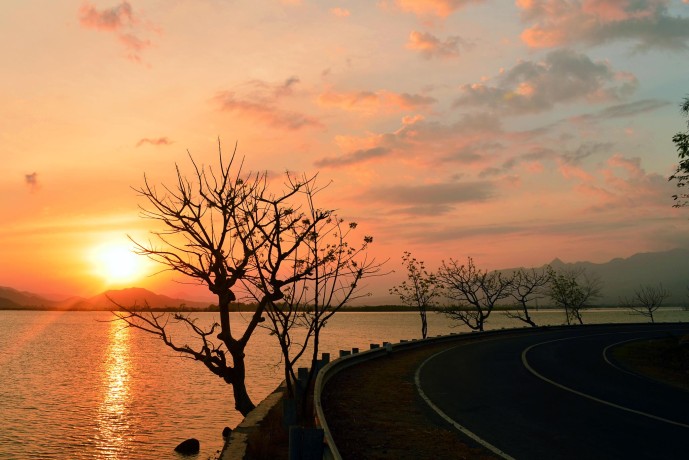Kepingan senja