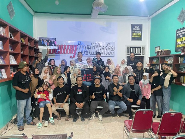 Benny Institute Rayakan Hari Jadi ke-12 dengan Sastra