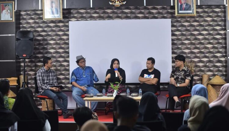 Keseruan Pembicara Workshop Film di Perpusda Lubuklinggau